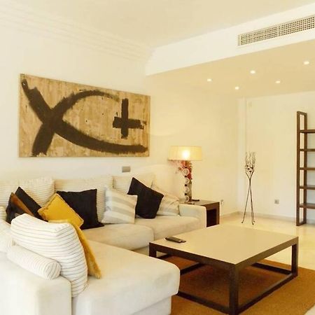 Fuente Aloha Apartment マルベーリャ エクステリア 写真